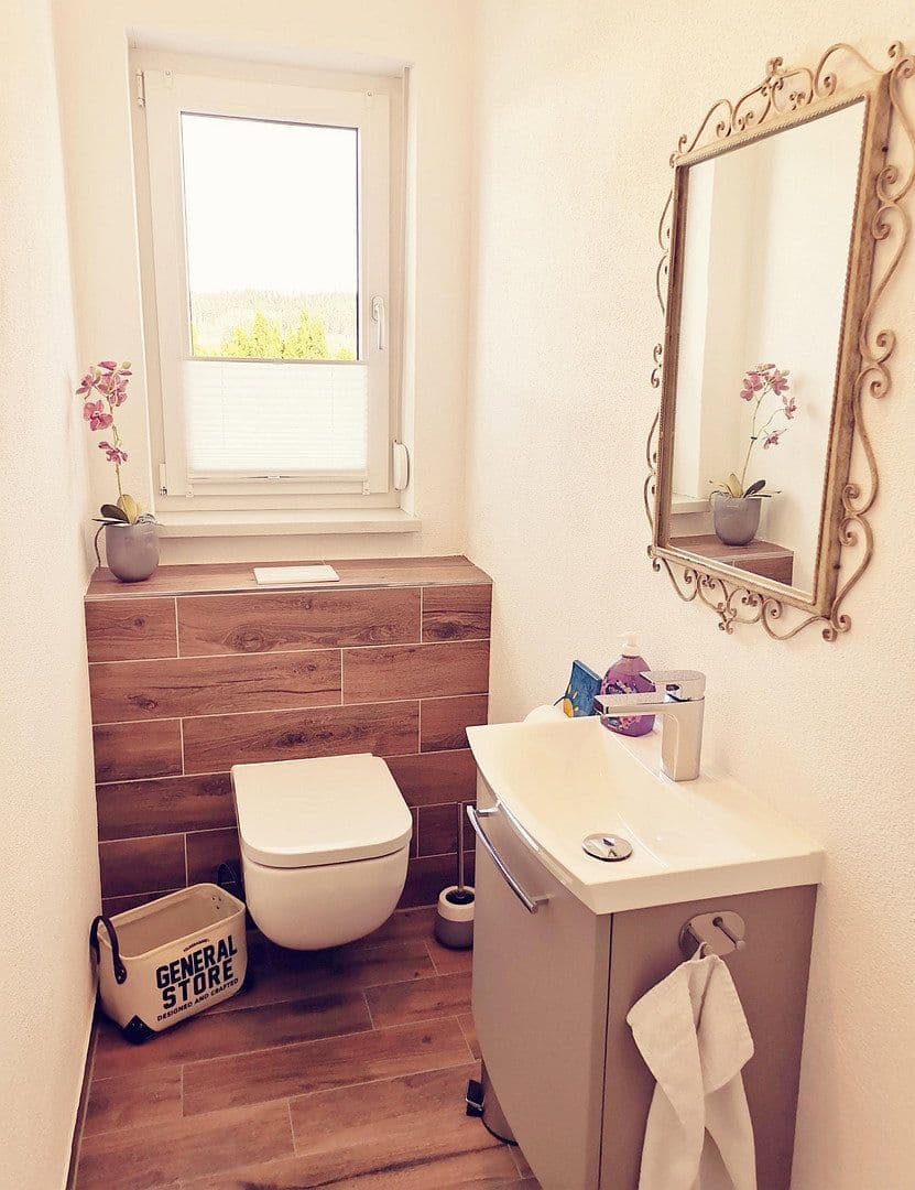 Prodej domu 155 m², pozemek 560 m², Dautmergen, Bádensko-Württembersko Prodej domu 155 m², pozemek 560 m², Dautmergen, Bádensko-Württembersko