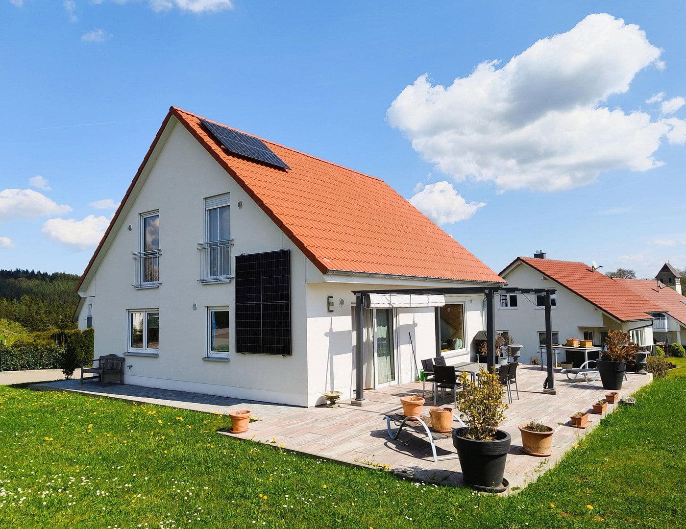 Prodej domu 155 m², pozemek 560 m², Dautmergen, Bádensko-Württembersko Prodej domu 155 m², pozemek 560 m², Dautmergen, Bádensko-Württembersko