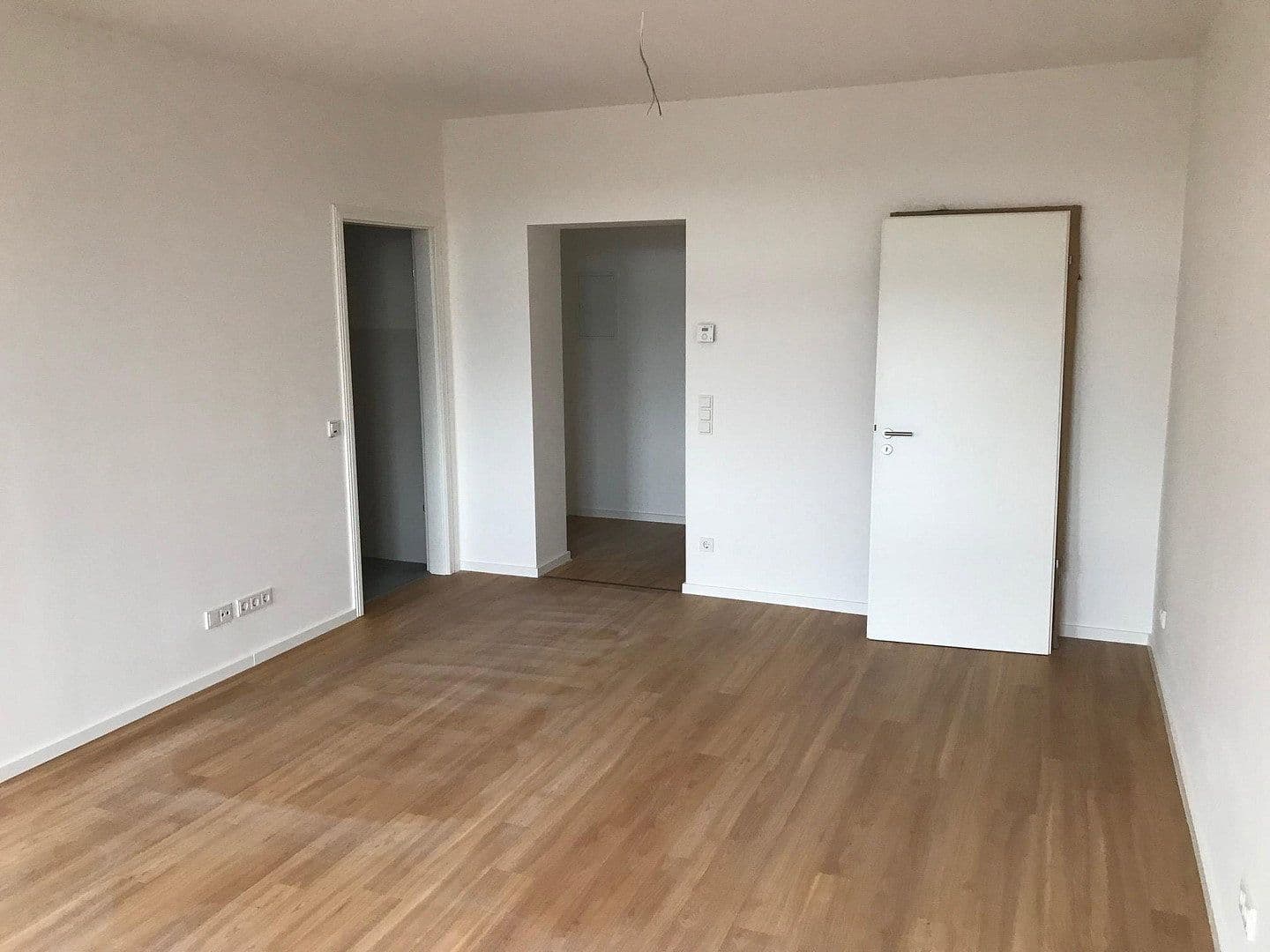 Pronájem bytu 2+1 58 m², Tiefentalstr. 18, Köln, Severní Porýní-Vestfálsko Pronájem bytu 2+1 58 m², Tiefentalstr. 18, Köln, Severní Porýní-Vestfálsko