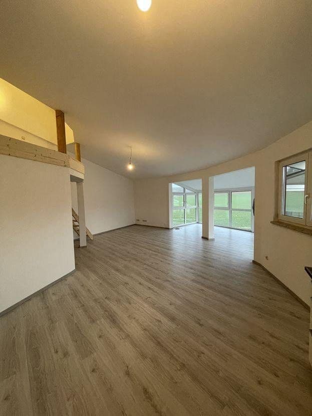 Pronájem bytu 2+1 80 m², Flonheim, Porýní-Falc Pronájem bytu 2+1 80 m², Flonheim, Porýní-Falc