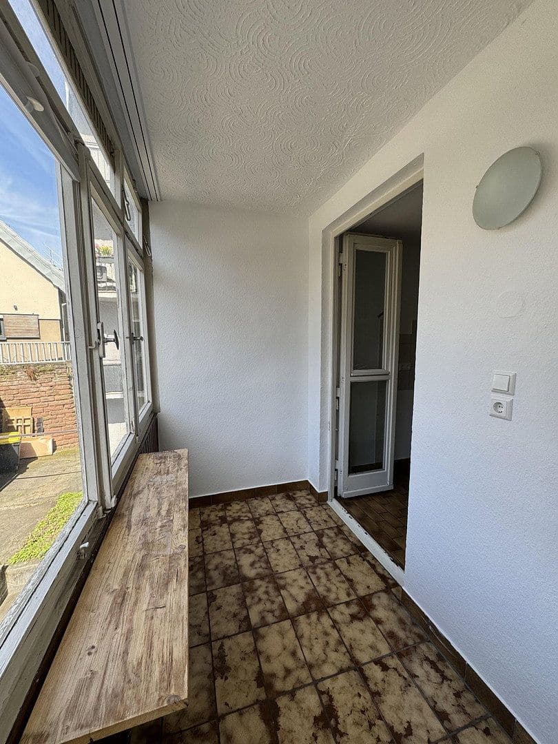 Pronájem bytu 3+1 78 m², Hohenheimer Straße 72, Stuttgart, Bádensko-Württembersko Pronájem bytu 3+1 78 m², Hohenheimer Straße 72, Stuttgart, Bádensko-Württembersko