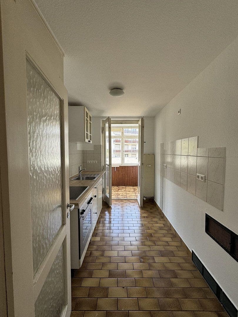 Pronájem bytu 3+1 78 m², Hohenheimer Straße 72, Stuttgart, Bádensko-Württembersko Pronájem bytu 3+1 78 m², Hohenheimer Straße 72, Stuttgart, Bádensko-Württembersko