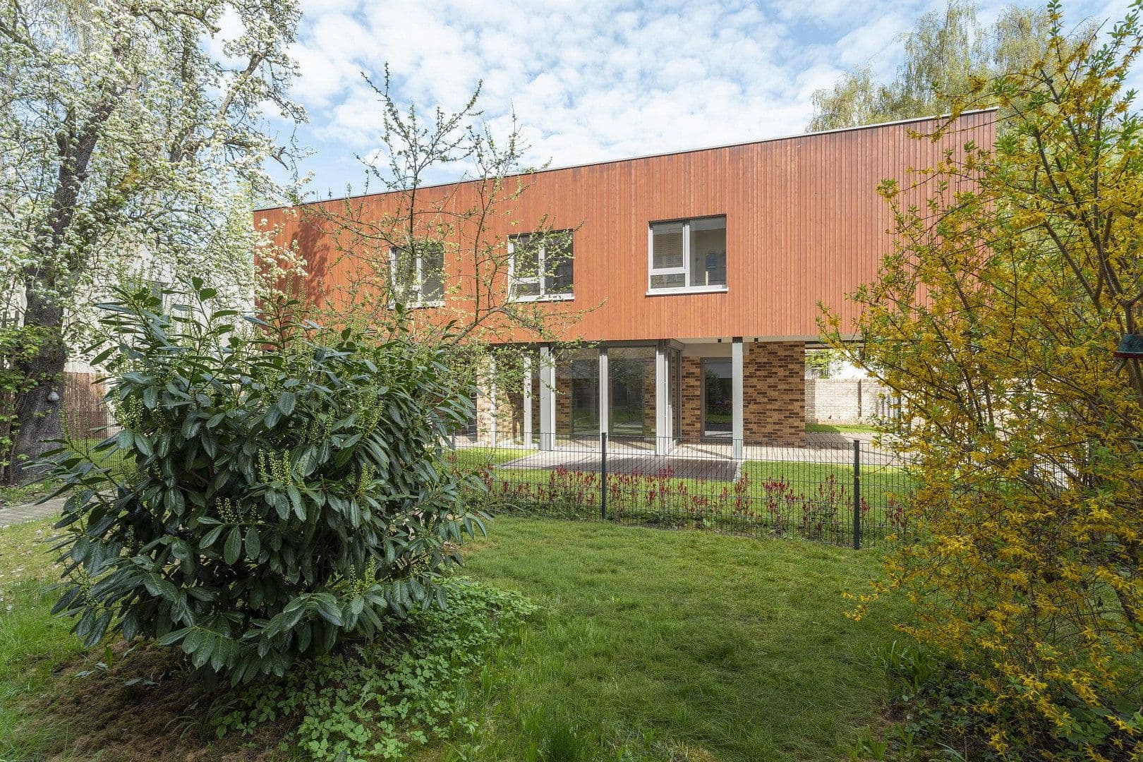 Prodej bytu 3+1 104 m², Halle, Sasko-Anhaltsko Prodej bytu 3+1 104 m², Halle, Sasko-Anhaltsko