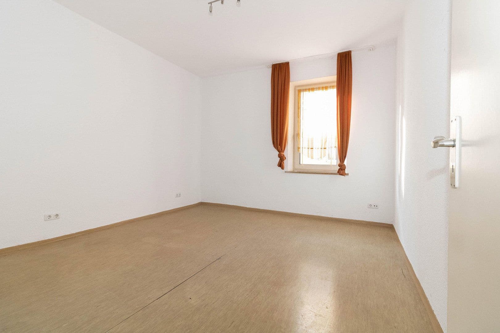 Prodej domu 410 m², pozemek 230 m², Augsburg, Bavorsko Prodej domu 410 m², pozemek 230 m², Augsburg, Bavorsko