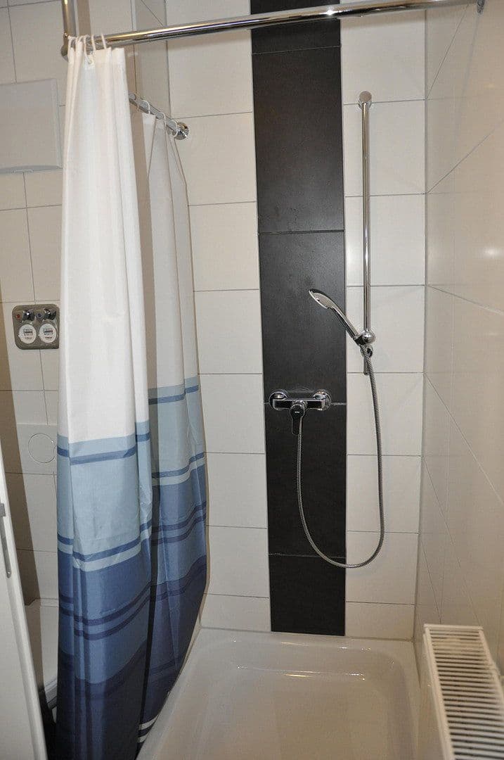 Pronájem bytu 2+1 38 m², Bad Friedrichshall, Bádensko-Württembersko Pronájem bytu 2+1 38 m², Bad Friedrichshall, Bádensko-Württembersko