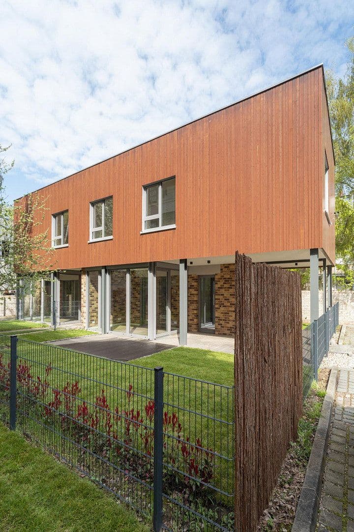 Prodej bytu 3+1 114 m², Halle, Sasko-Anhaltsko Prodej bytu 3+1 114 m², Halle, Sasko-Anhaltsko
