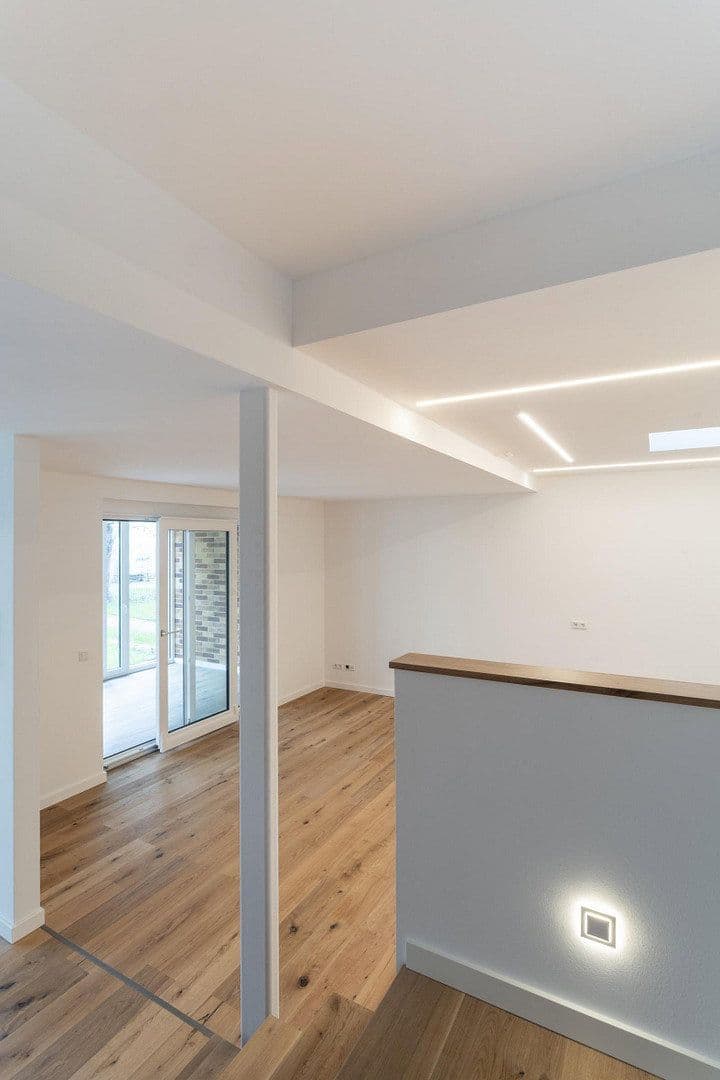 Prodej bytu 3+1 114 m², Halle, Sasko-Anhaltsko Prodej bytu 3+1 114 m², Halle, Sasko-Anhaltsko