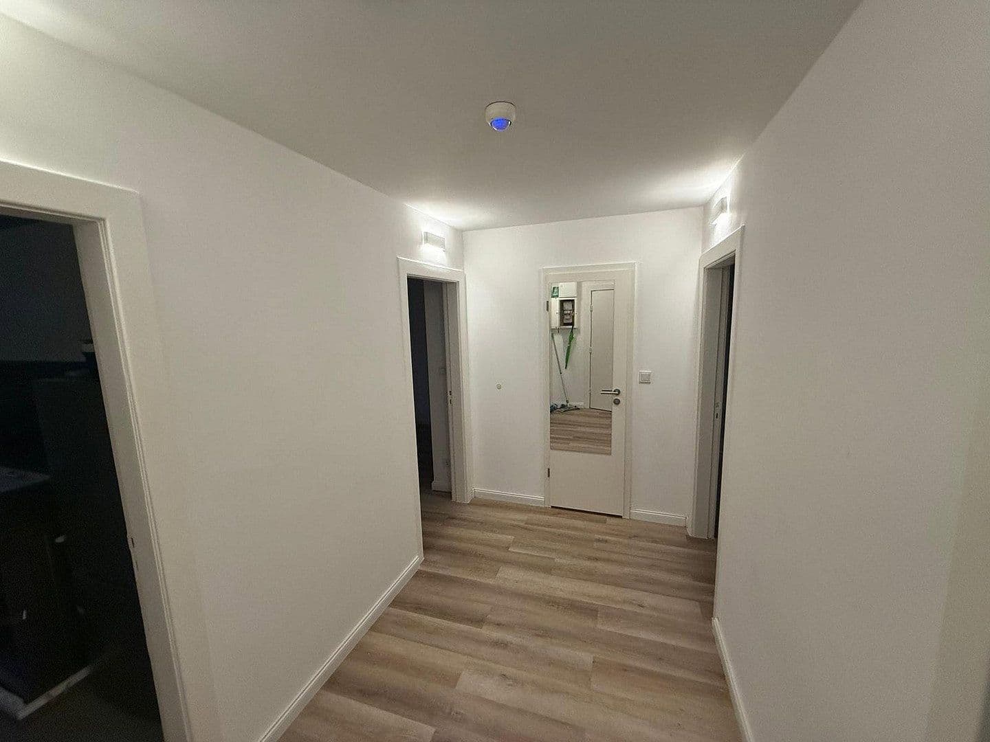 Prodej bytu 3+1 57 m², Hamburg, Hamburg Prodej bytu 3+1 57 m², Hamburg, Hamburg