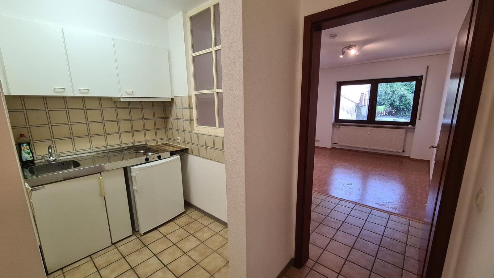 Pronájem bytu 1+1 30 m², Huchenfelder Hauptstr. 91, Pforzheim, Bádensko-Württembersko Pronájem bytu 1+1 30 m², Huchenfelder Hauptstr. 91, Pforzheim, Bádensko-Württembersko