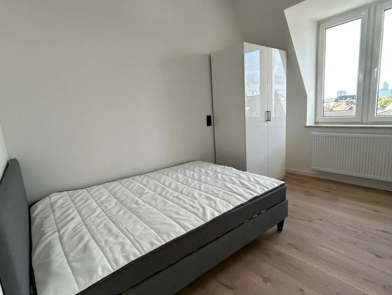 Pronájem bytu 1+1 50 m², Kranichsteinerstraße 21, Frankfurt am Main, Hessen Pronájem bytu 1+1 50 m², Kranichsteinerstraße 21, Frankfurt am Main, Hessen