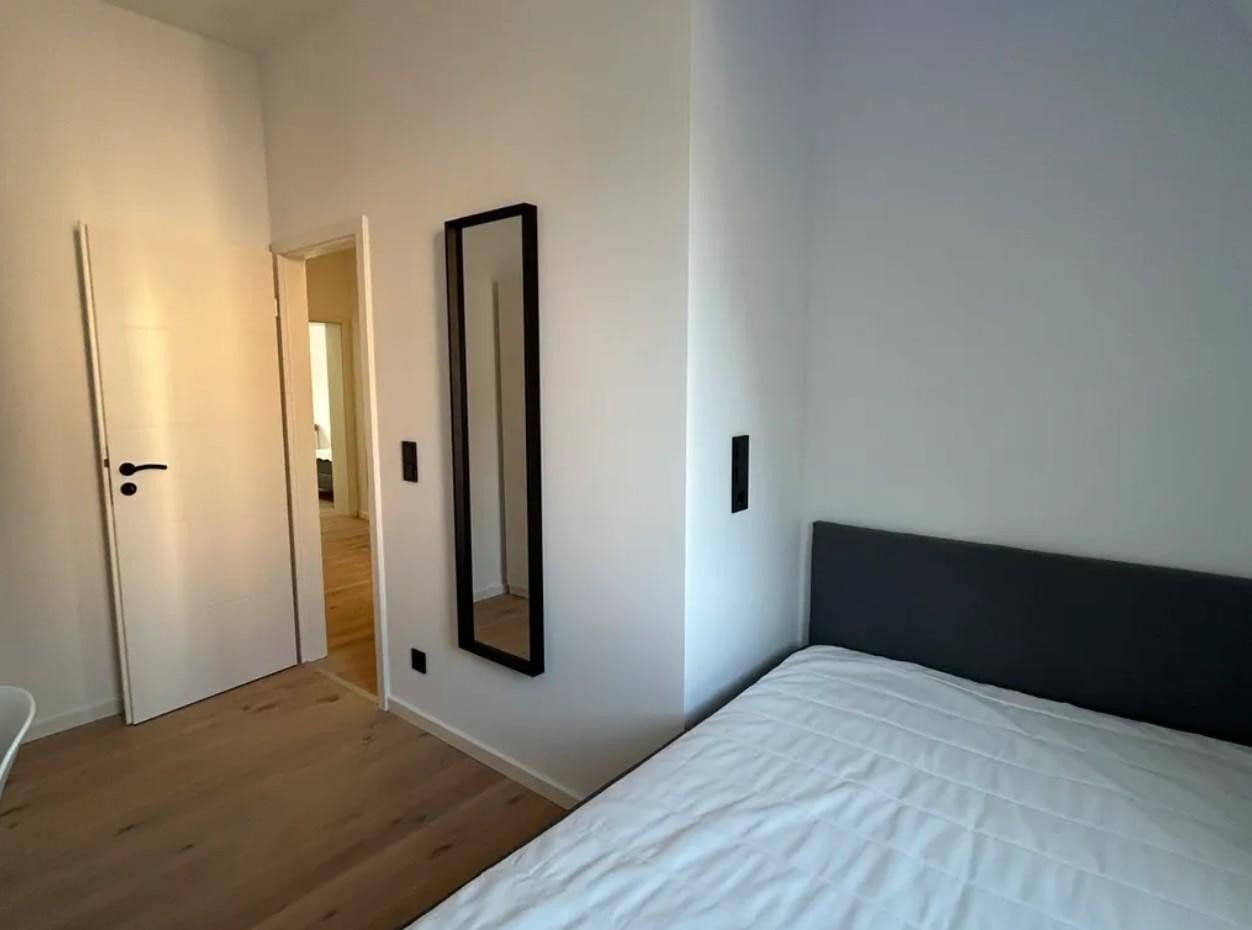 Pronájem bytu 1+1 50 m², Kranichsteinerstraße 21, Frankfurt am Main, Hessen Pronájem bytu 1+1 50 m², Kranichsteinerstraße 21, Frankfurt am Main, Hessen