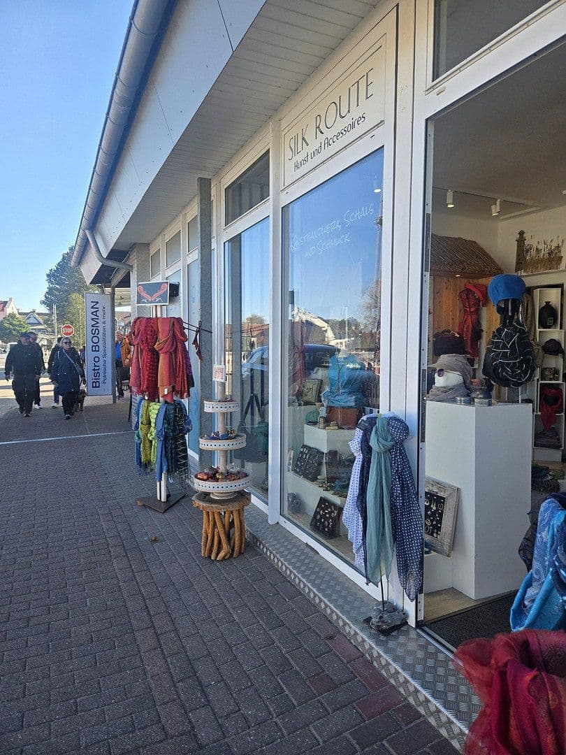 Pronájem nebytového prostoru 47 m², Hafenstraße 18, Zingst, Mecklenburg-Vorpommern Pronájem nebytového prostoru 47 m², Hafenstraße 18, Zingst, Mecklenburg-Vorpommern