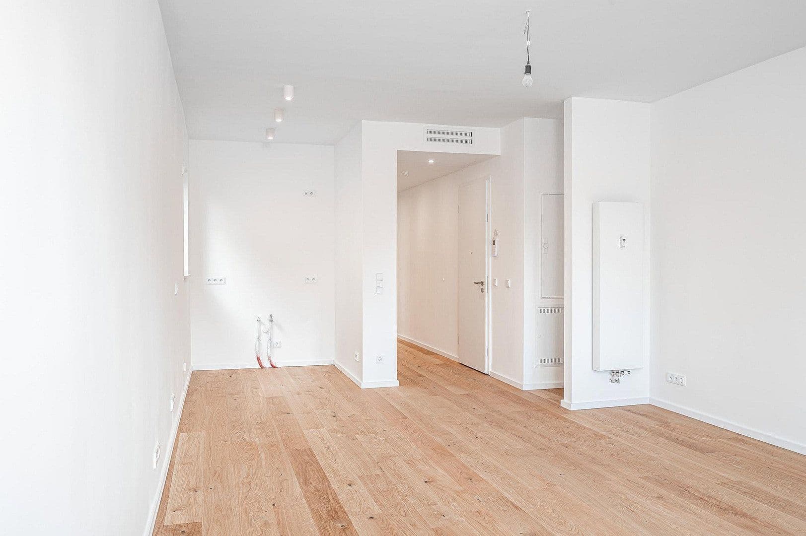 Prodej bytu 2+1 64 m², Leydenallee 37, Berlin, Berlín Prodej bytu 2+1 64 m², Leydenallee 37, Berlin, Berlín