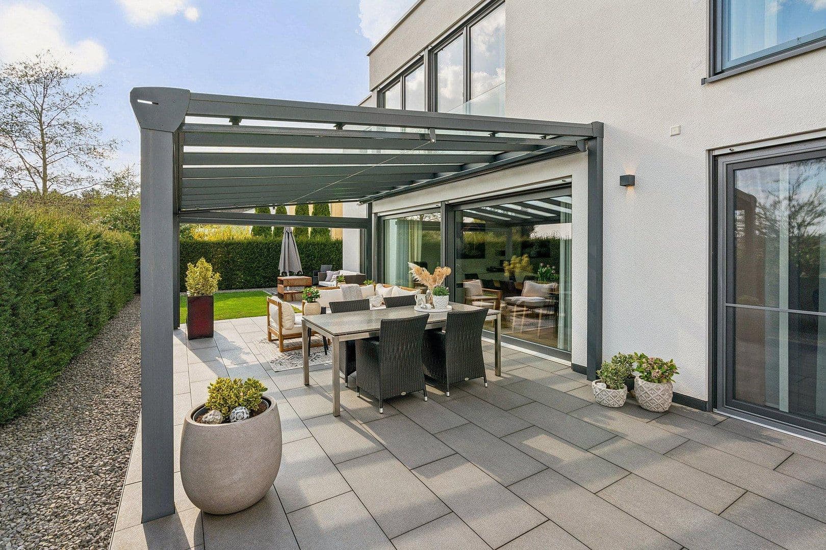 Prodej domu 285 m², pozemek 563 m², Ulm, Bádensko-Württembersko Prodej domu 285 m², pozemek 563 m², Ulm, Bádensko-Württembersko