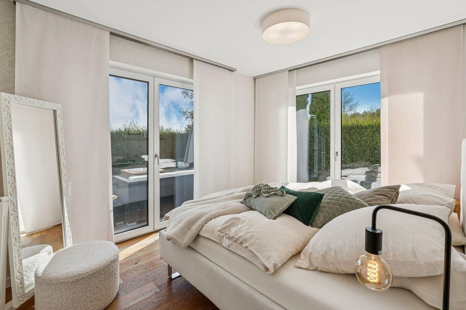 Prodej domu 285 m², pozemek 563 m², Ulm, Bádensko-Württembersko Prodej domu 285 m², pozemek 563 m², Ulm, Bádensko-Württembersko