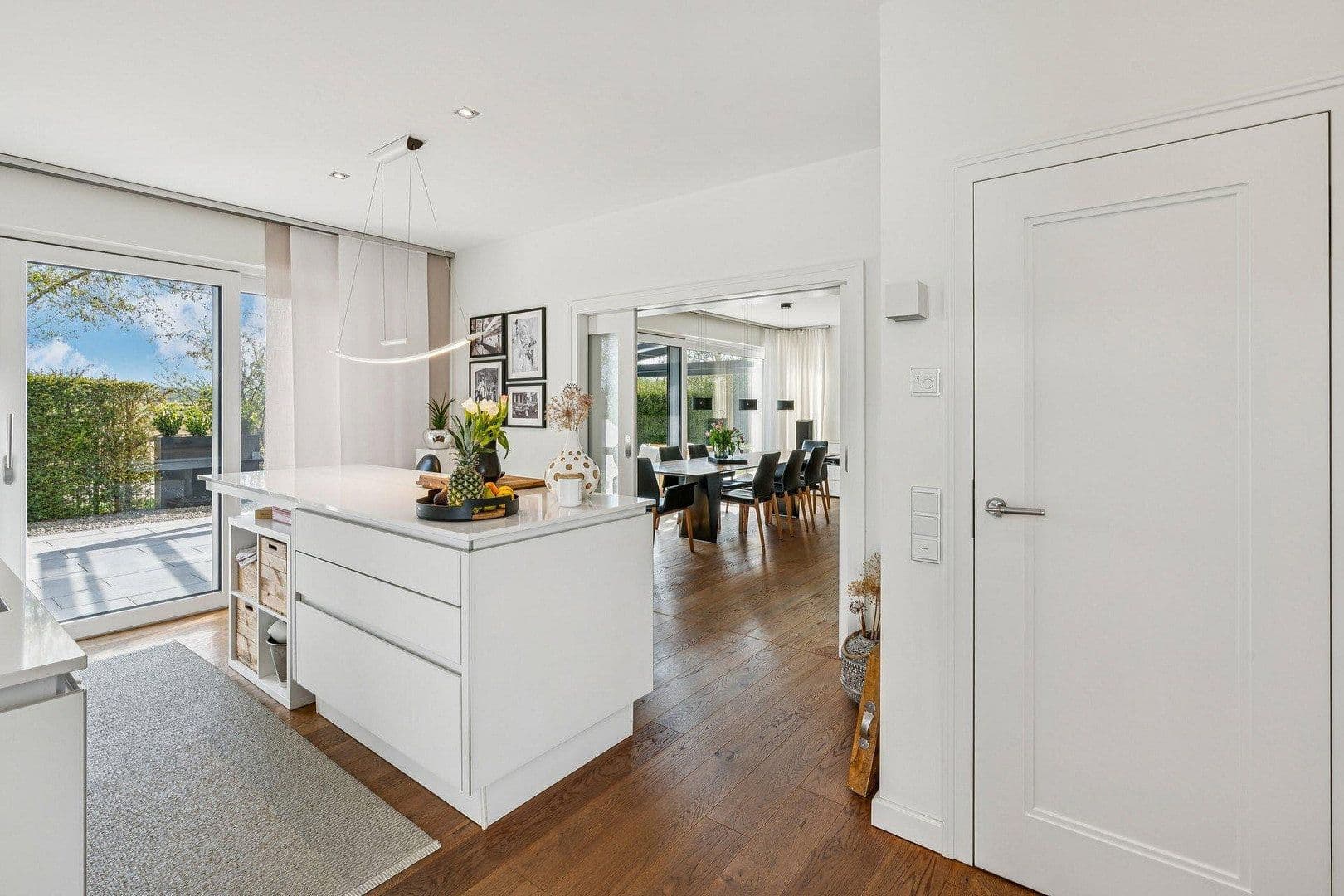 Prodej domu 285 m², pozemek 563 m², Ulm, Bádensko-Württembersko Prodej domu 285 m², pozemek 563 m², Ulm, Bádensko-Württembersko