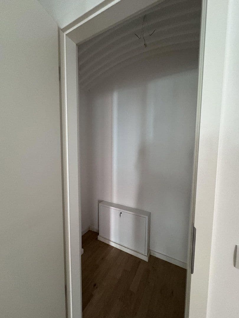 Pronájem bytu 3+1 96 m², Berlin, Berlín Pronájem bytu 3+1 96 m², Berlin, Berlín
