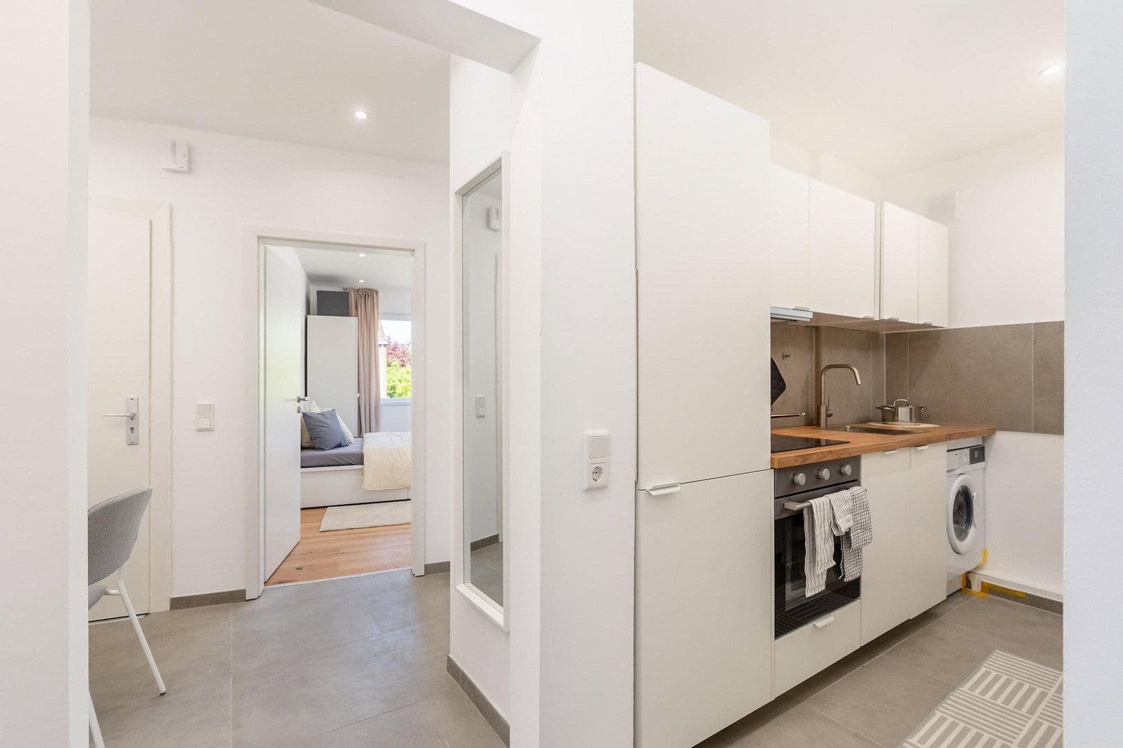 Pronájem bytu 39 m², Düsseldorf, Severní Porýní-Vestfálsko Pronájem bytu 39 m², Düsseldorf, Severní Porýní-Vestfálsko