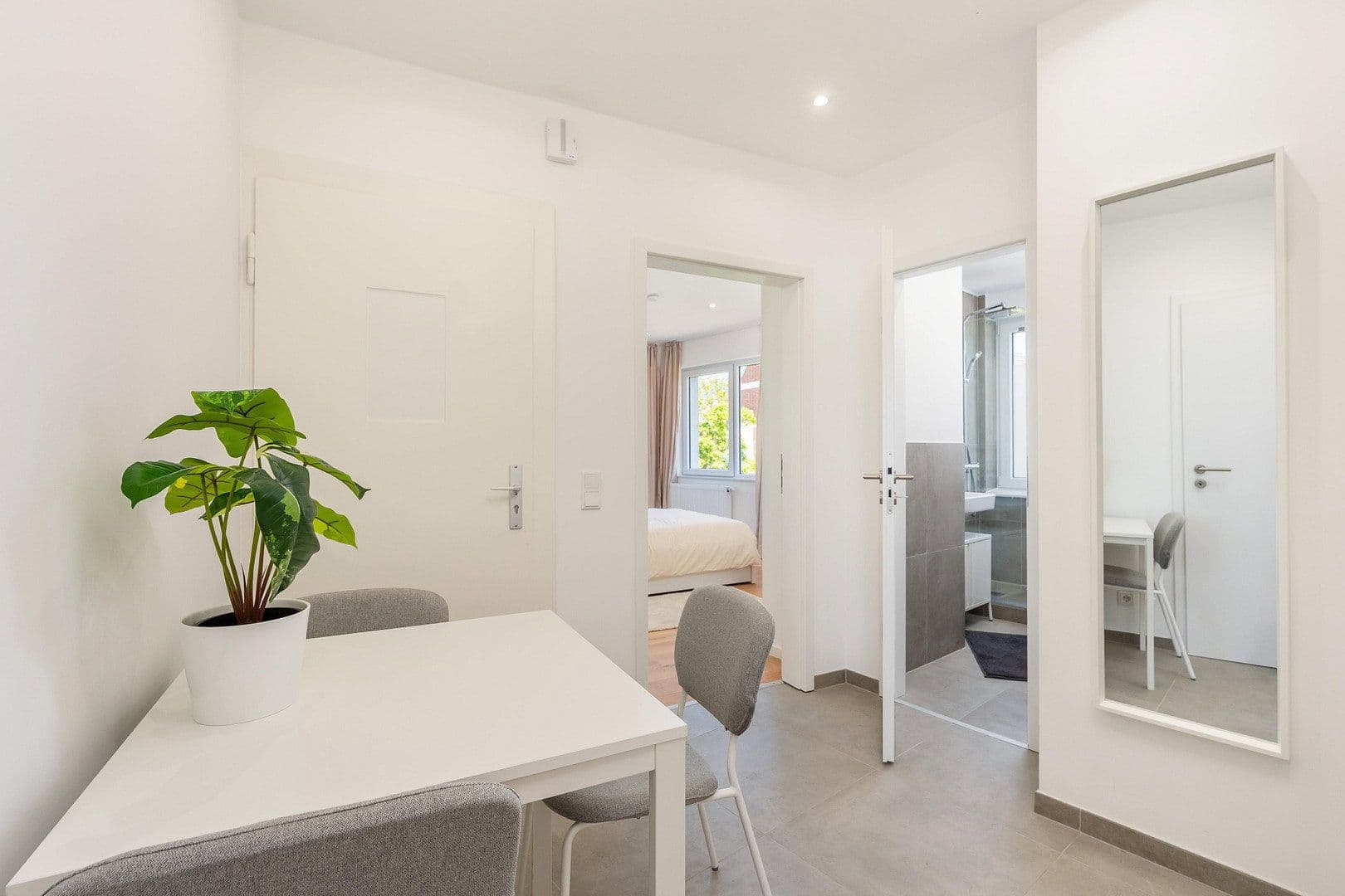 Pronájem bytu 39 m², Düsseldorf, Severní Porýní-Vestfálsko Pronájem bytu 39 m², Düsseldorf, Severní Porýní-Vestfálsko