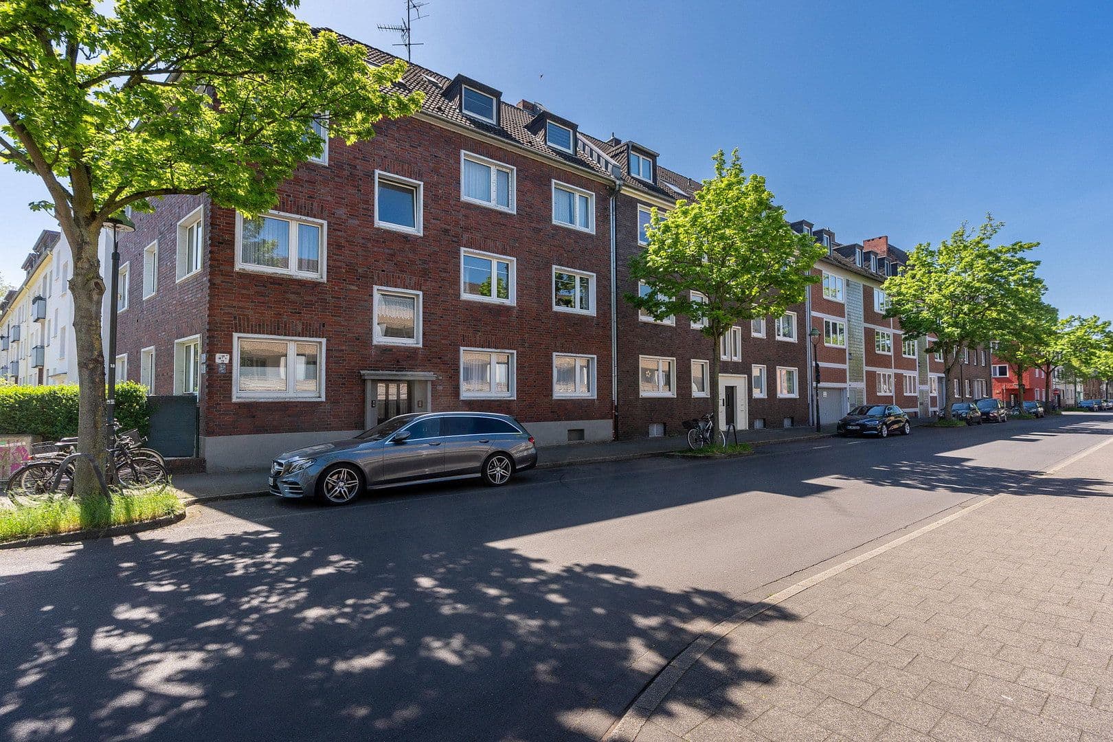 Pronájem bytu 39 m², Düsseldorf, Severní Porýní-Vestfálsko Pronájem bytu 39 m², Düsseldorf, Severní Porýní-Vestfálsko
