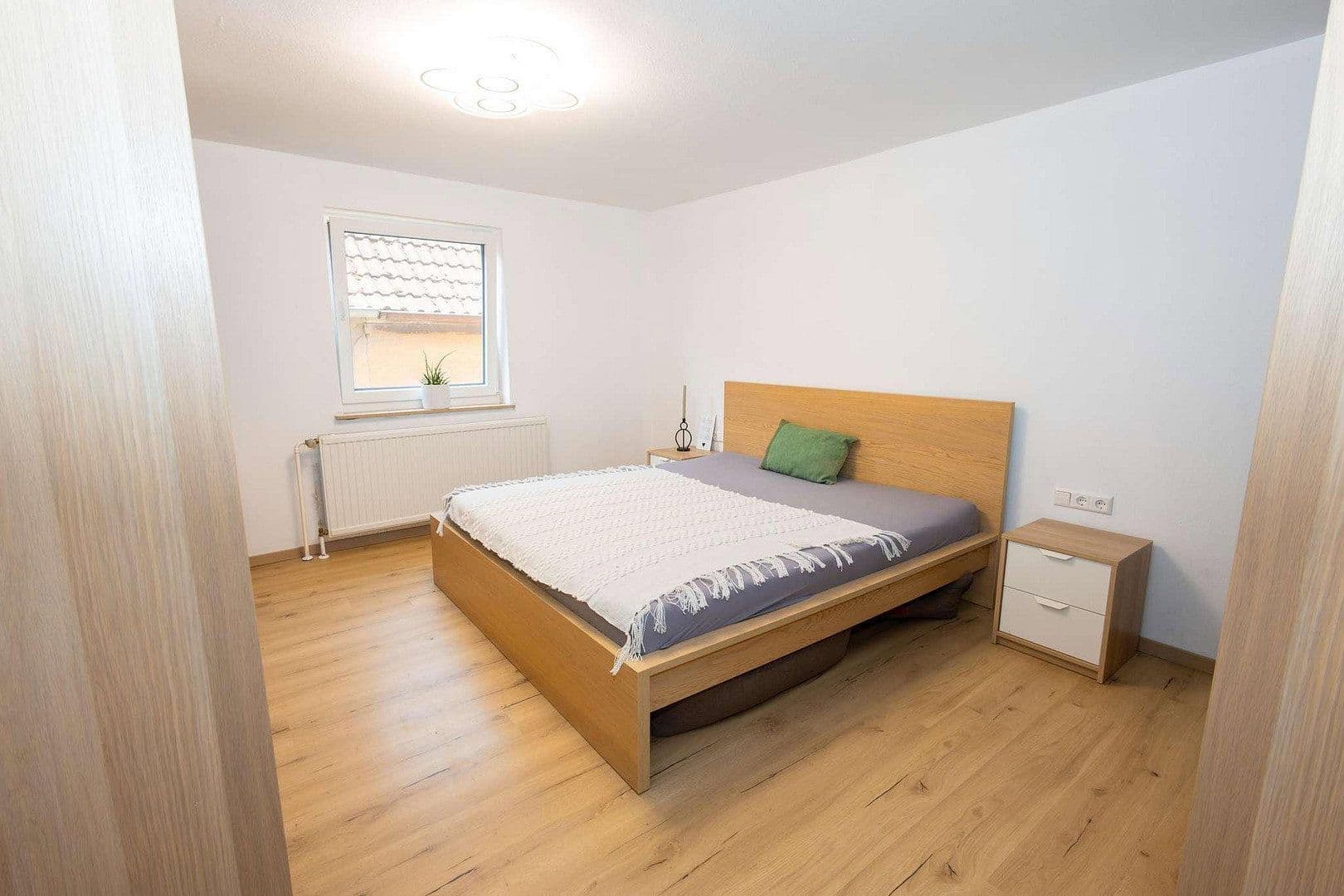 Prodej domu 280 m², pozemek 6.597 m², Geslau, Bavorsko Prodej domu 280 m², pozemek 6.597 m², Geslau, Bavorsko