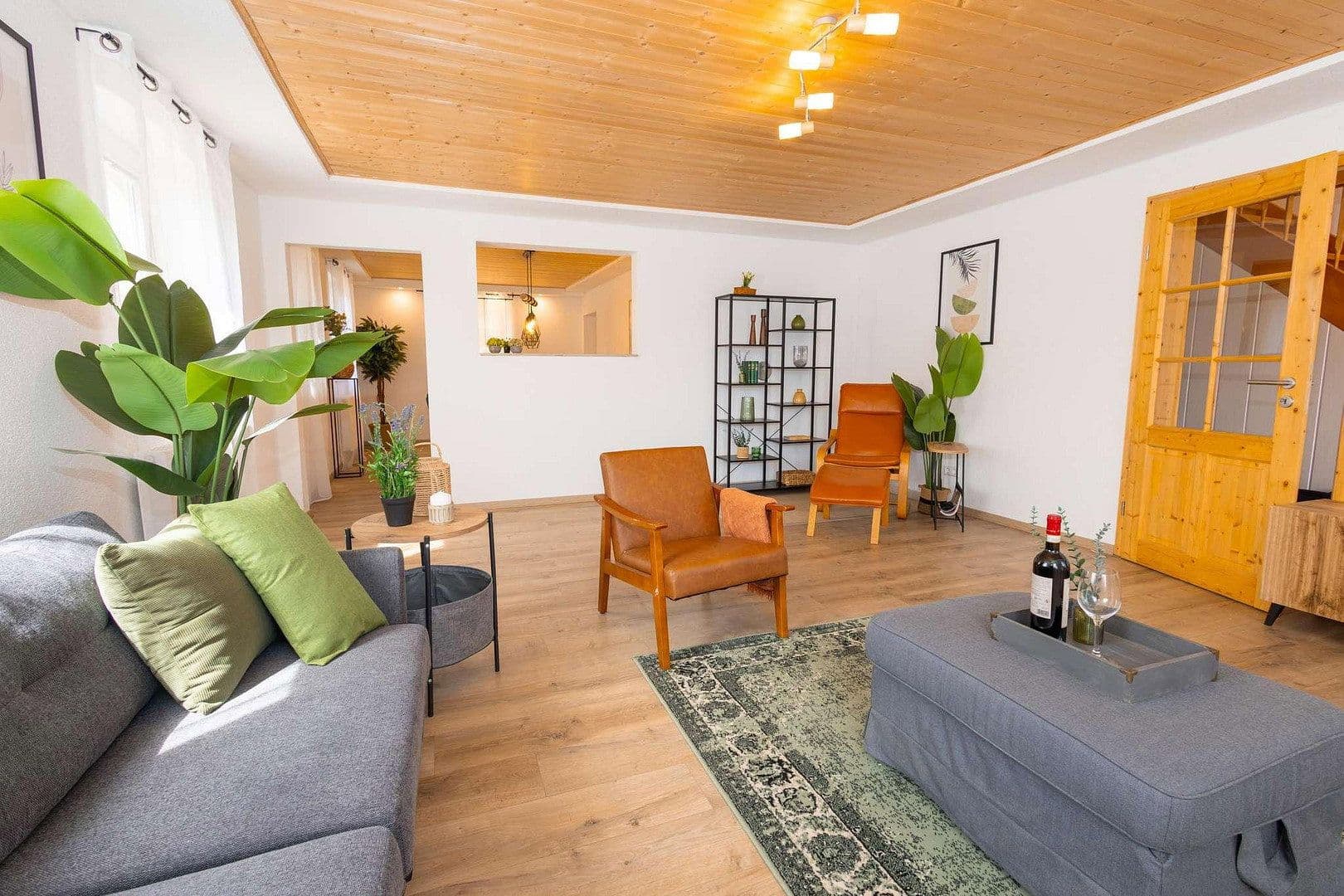 Prodej domu 280 m², pozemek 6.597 m², Geslau, Bavorsko Prodej domu 280 m², pozemek 6.597 m², Geslau, Bavorsko