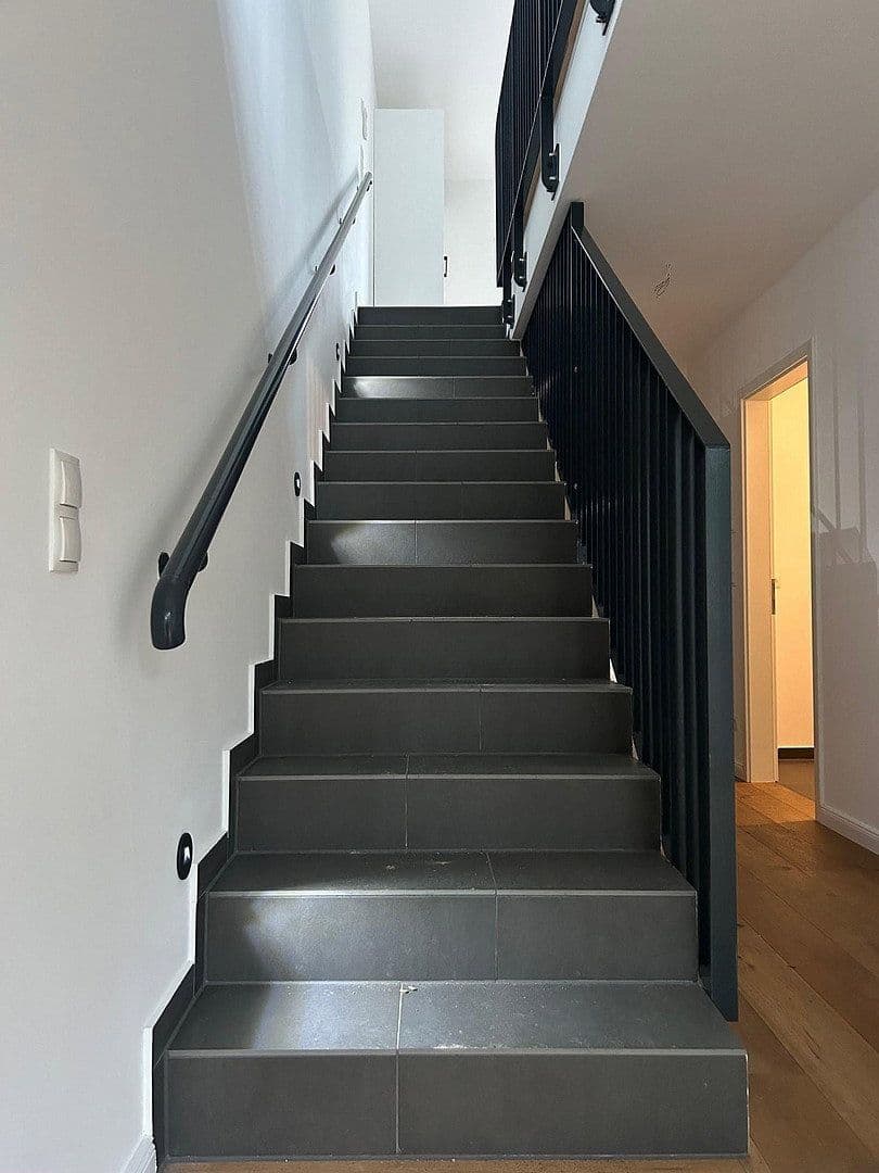 Pronájem bytu 4+1 122 m², Hamburg, Hamburg Pronájem bytu 4+1 122 m², Hamburg, Hamburg