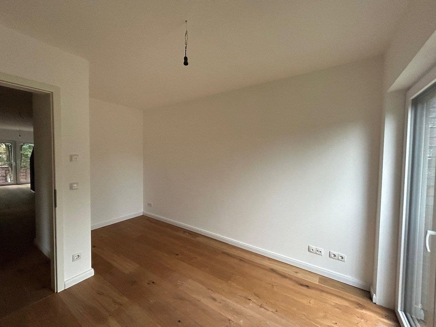 Pronájem bytu 4+1 122 m², Hamburg, Hamburg Pronájem bytu 4+1 122 m², Hamburg, Hamburg