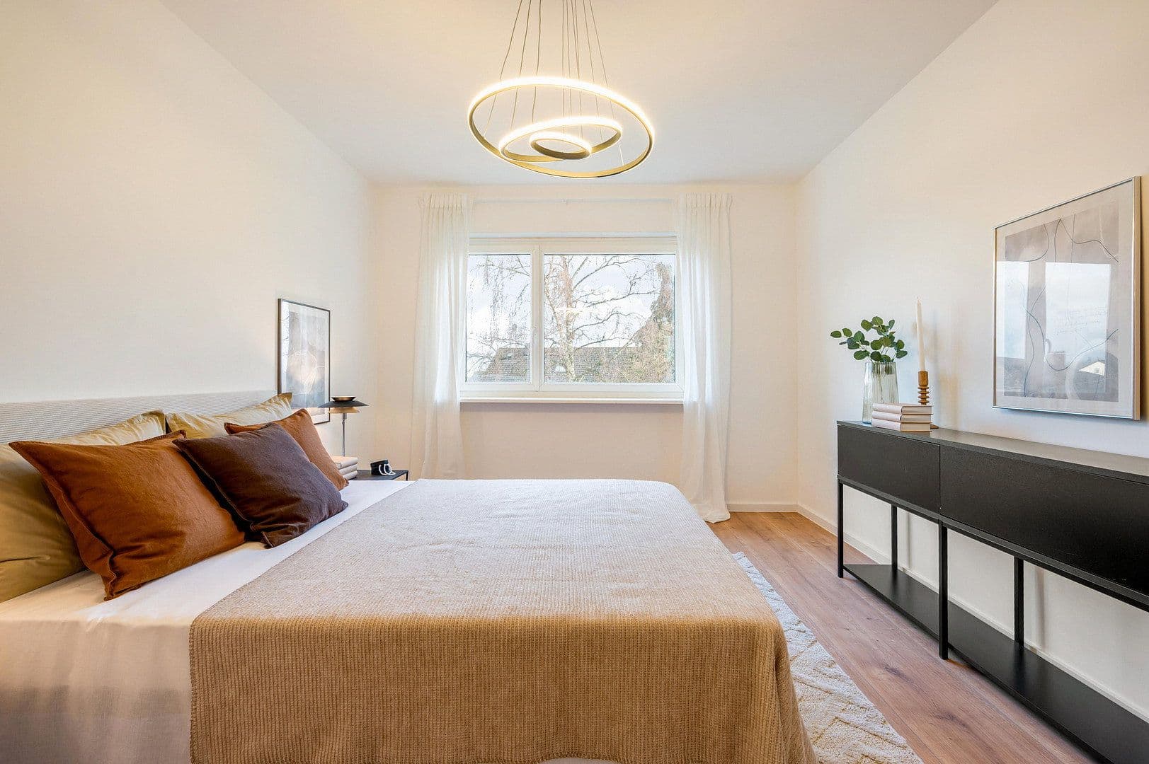 Prodej bytu 3+1 75 m², Schillerstraße 9, Taunusstein, Hessen Prodej bytu 3+1 75 m², Schillerstraße 9, Taunusstein, Hessen