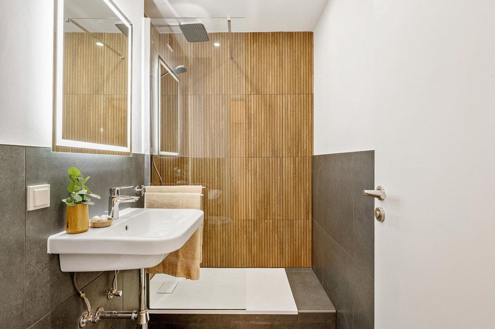 Prodej bytu 2+1 60 m², Wiesbaden, Hessen Prodej bytu 2+1 60 m², Wiesbaden, Hessen