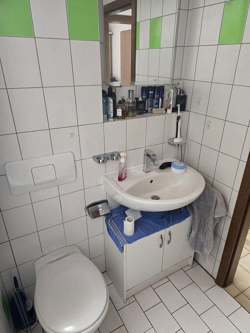 Pronájem bytu 3+1 52 m², Ringstrasse 98, Bad Kreuznach, Porýní-Falc Pronájem bytu 3+1 52 m², Ringstrasse 98, Bad Kreuznach, Porýní-Falc