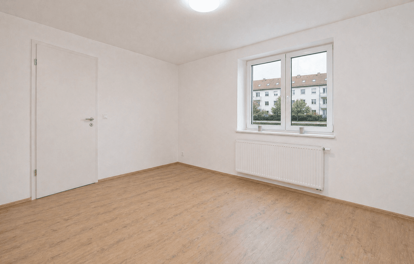 Prodej kanceláře 198 m², München, Bavorsko Prodej kanceláře 198 m², München, Bavorsko