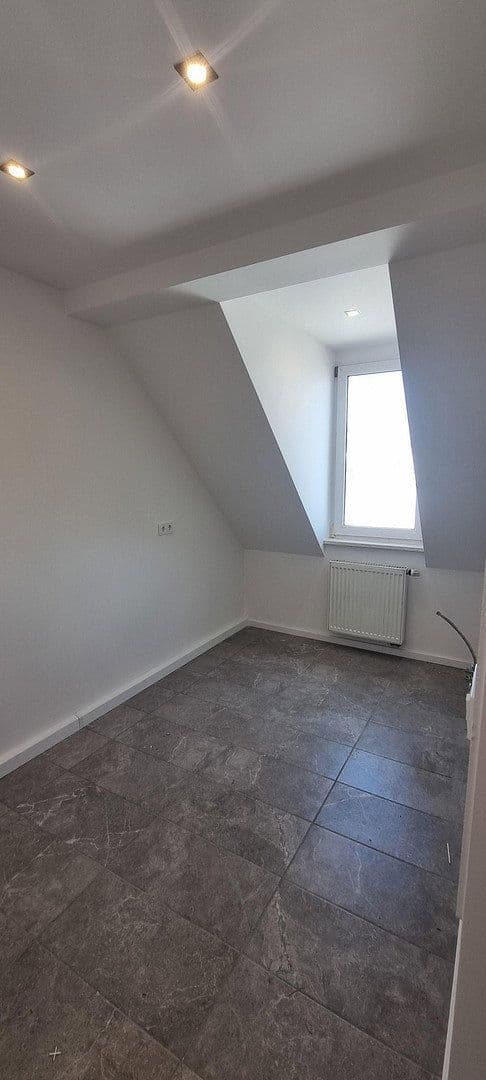 Pronájem bytu 2+1 42 m², Schillerstraße 4, Nürnberg, Bavorsko Pronájem bytu 2+1 42 m², Schillerstraße 4, Nürnberg, Bavorsko