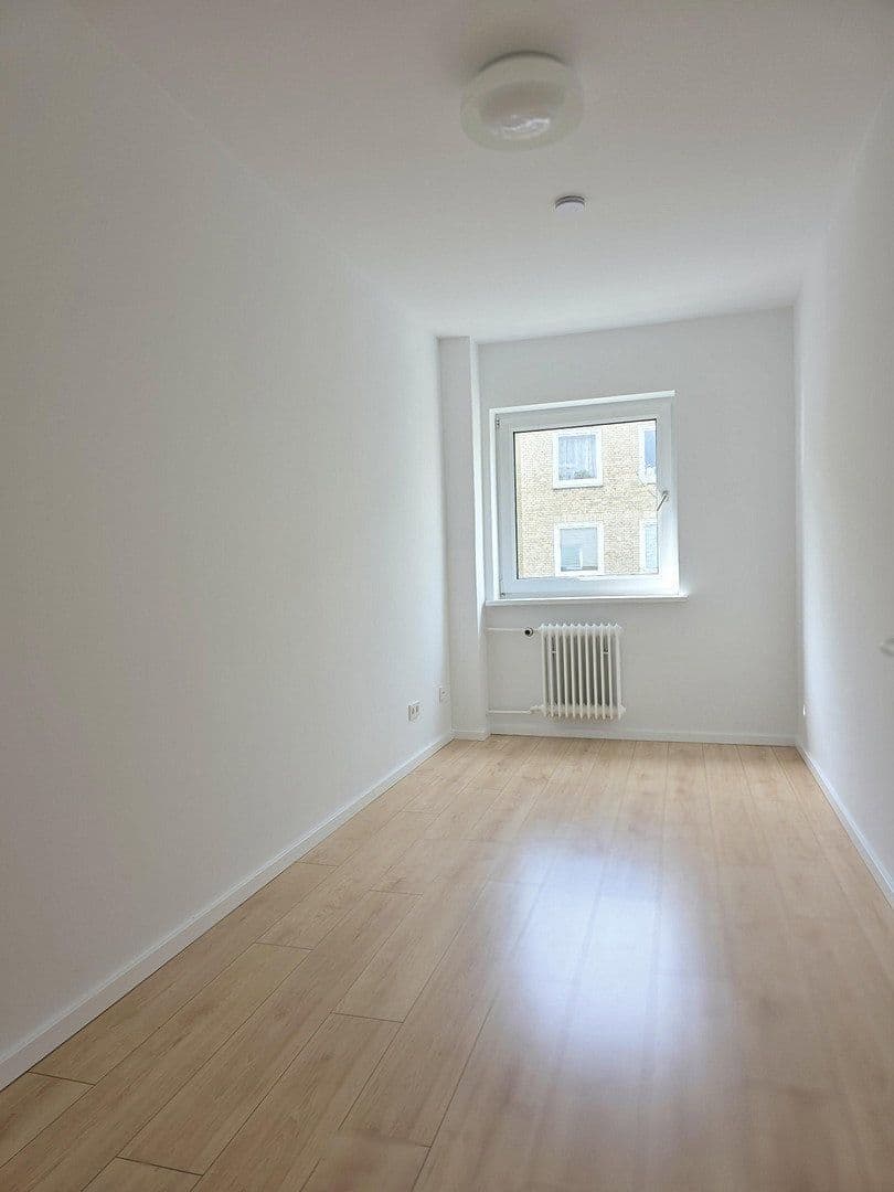 Prodej bytu 4+1 71 m², Bernstorffstraße 12, Hamburg, Hamburg Prodej bytu 4+1 71 m², Bernstorffstraße 12, Hamburg, Hamburg