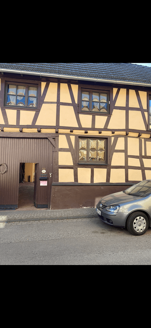Prodej domu 85 m², pozemek 1.213 m², Grafschaft, Porýní-Falc Prodej domu 85 m², pozemek 1.213 m², Grafschaft, Porýní-Falc