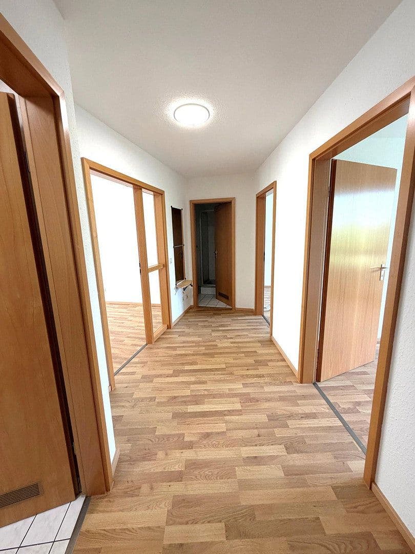 Pronájem bytu 3+1 71 m², Waiblingen, Bádensko-Württembersko Pronájem bytu 3+1 71 m², Waiblingen, Bádensko-Württembersko