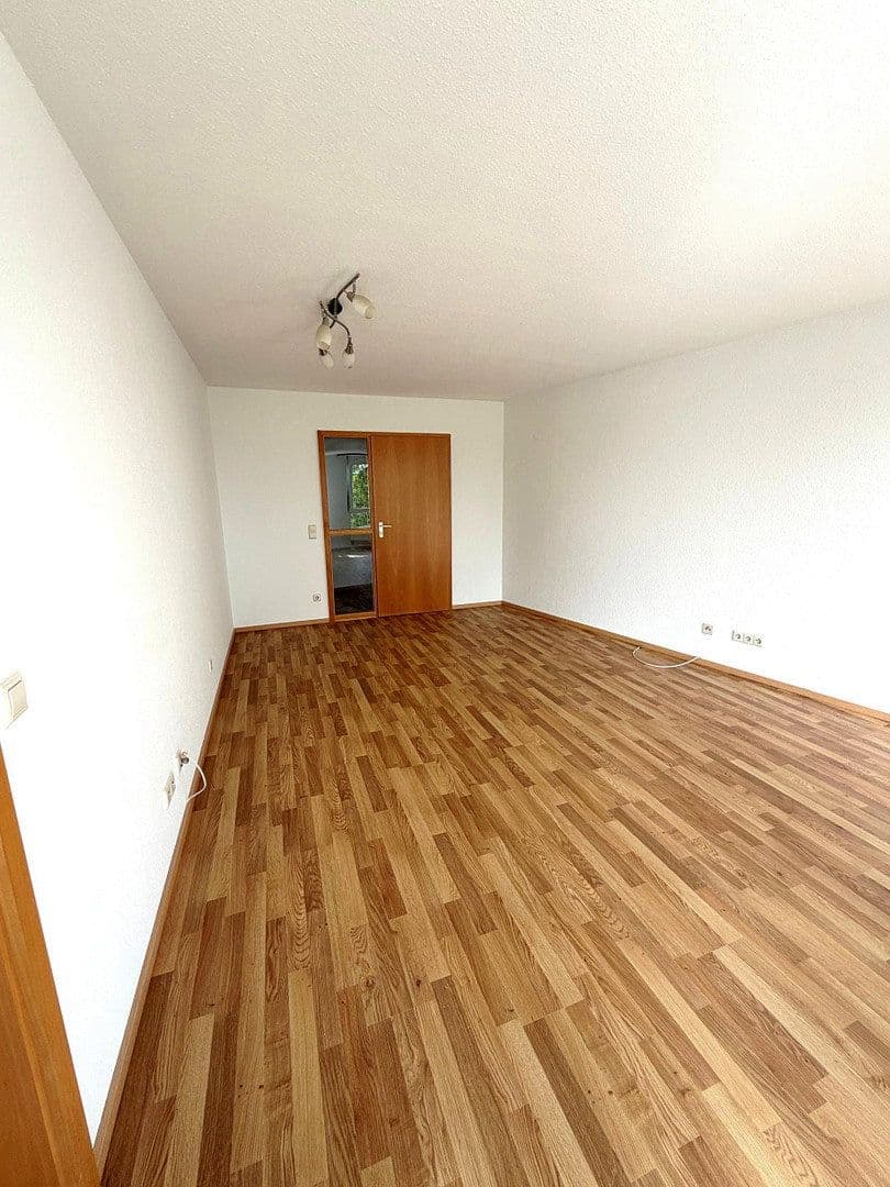 Pronájem bytu 3+1 71 m², Waiblingen, Bádensko-Württembersko Pronájem bytu 3+1 71 m², Waiblingen, Bádensko-Württembersko