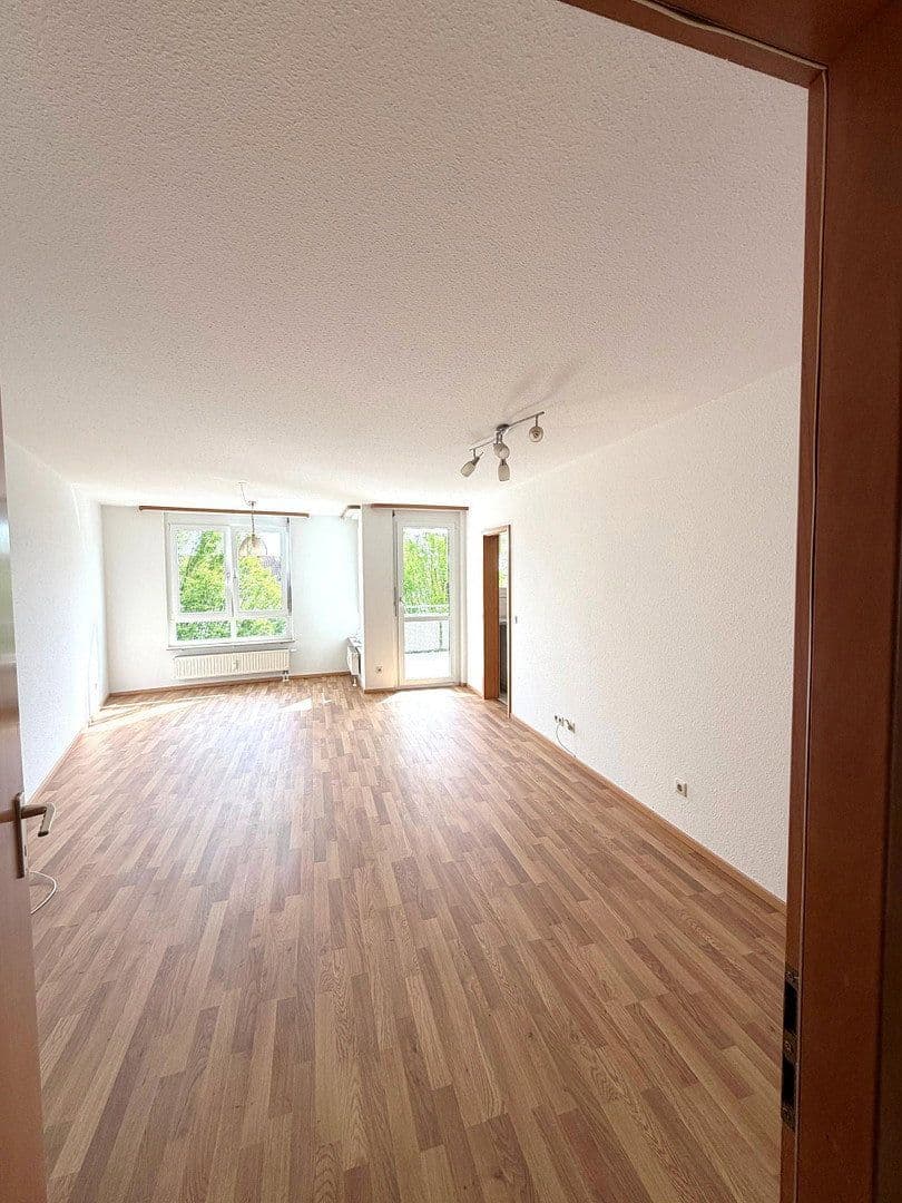 Pronájem bytu 3+1 71 m², Waiblingen, Bádensko-Württembersko Pronájem bytu 3+1 71 m², Waiblingen, Bádensko-Württembersko