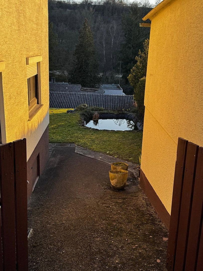 Prodej domu 163 m², pozemek 598 m², Burgstetten, Bádensko-Württembersko Prodej domu 163 m², pozemek 598 m², Burgstetten, Bádensko-Württembersko
