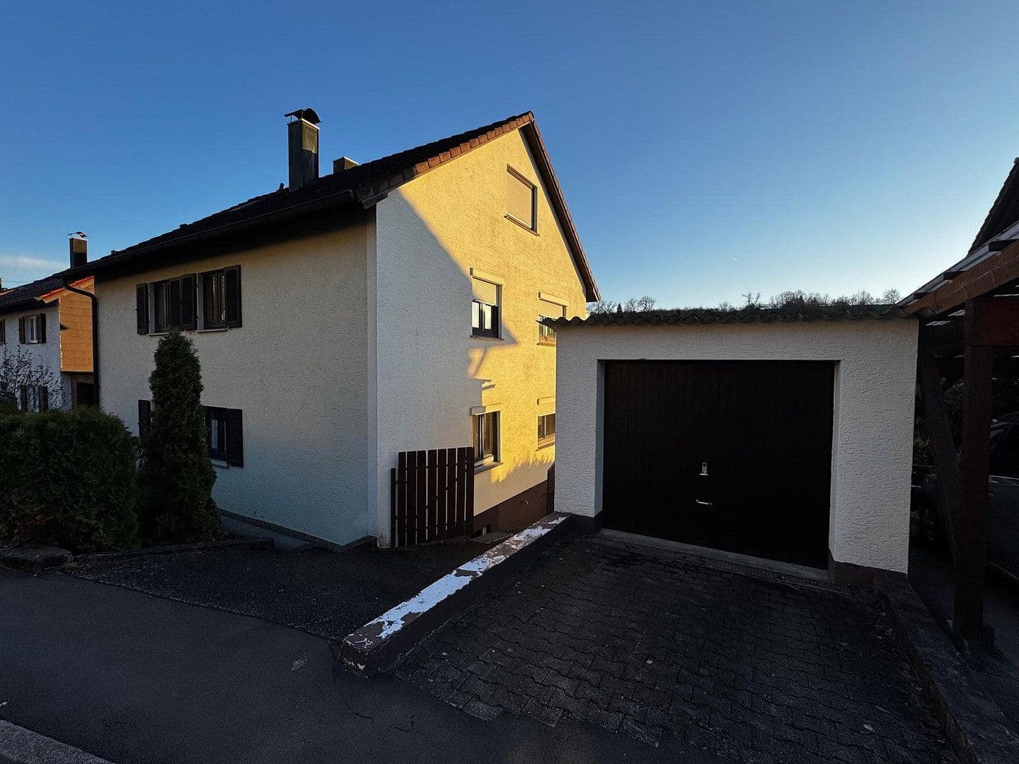 Prodej domu 163 m², pozemek 598 m², Burgstetten, Bádensko-Württembersko Prodej domu 163 m², pozemek 598 m², Burgstetten, Bádensko-Württembersko