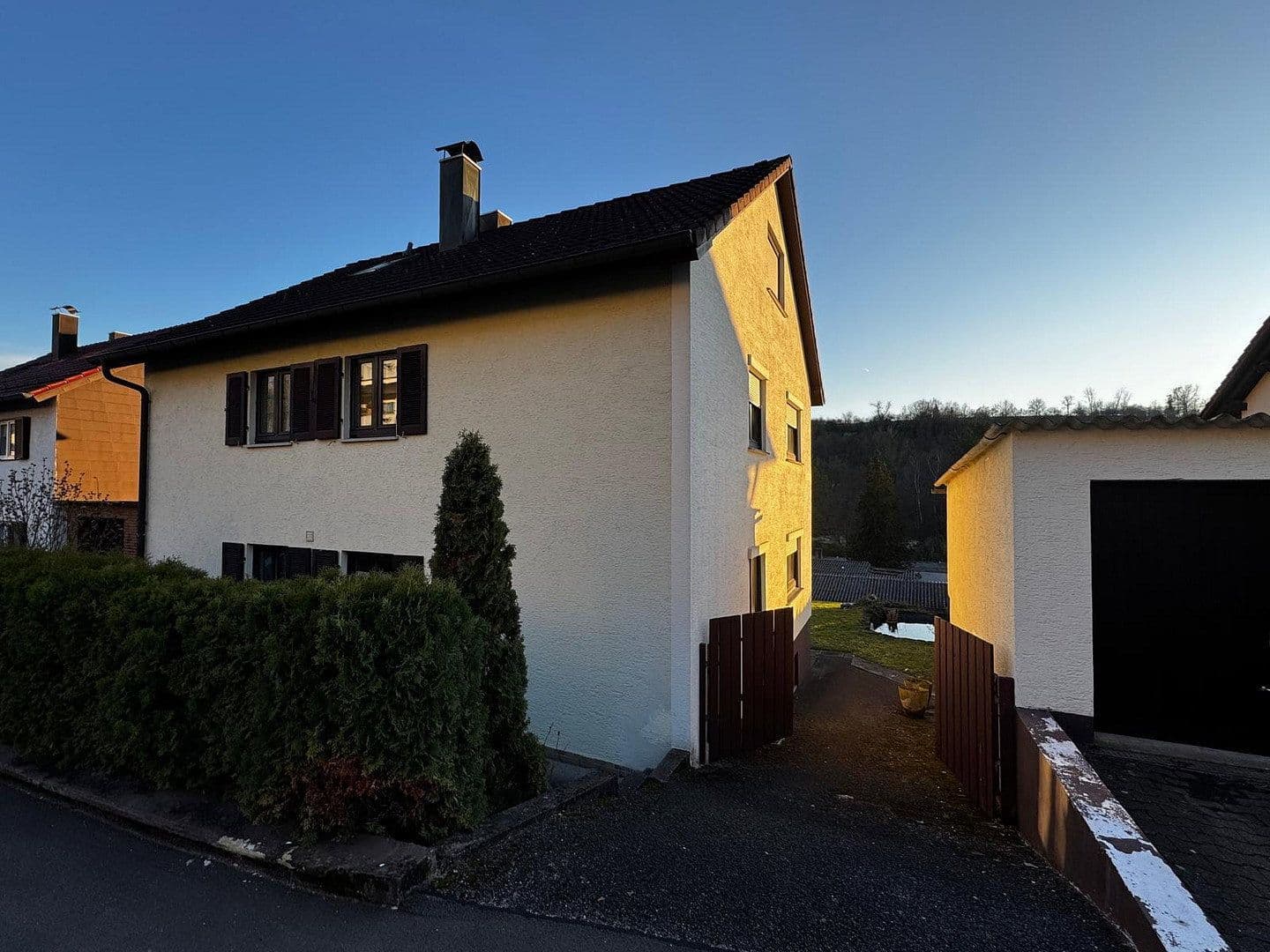 Prodej domu 163 m², pozemek 598 m², Burgstetten, Bádensko-Württembersko Prodej domu 163 m², pozemek 598 m², Burgstetten, Bádensko-Württembersko