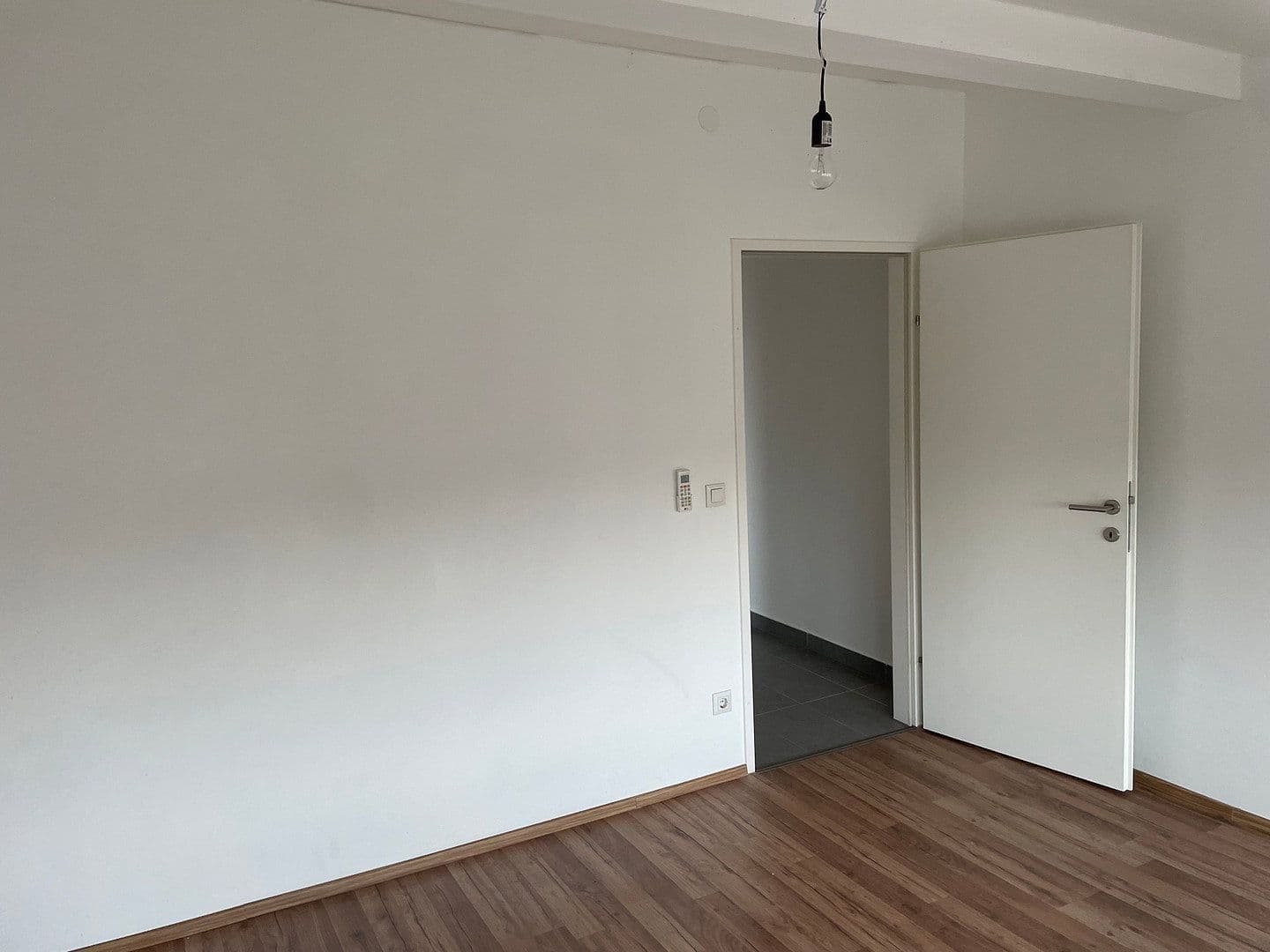 Pronájem bytu 2+1 68 m², Wiener Straße 1, Maria-Lanzendorf, Dolní Rakousko Pronájem bytu 2+1 68 m², Wiener Straße 1, Maria-Lanzendorf, Dolní Rakousko