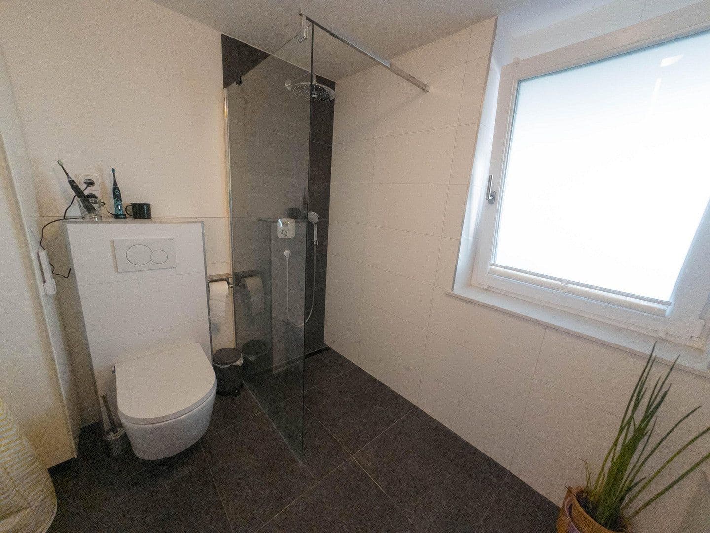 Pronájem bytu 4+1 97 m², Büsnauer Straße 15, Leonberg, Bádensko-Württembersko Pronájem bytu 4+1 97 m², Büsnauer Straße 15, Leonberg, Bádensko-Württembersko