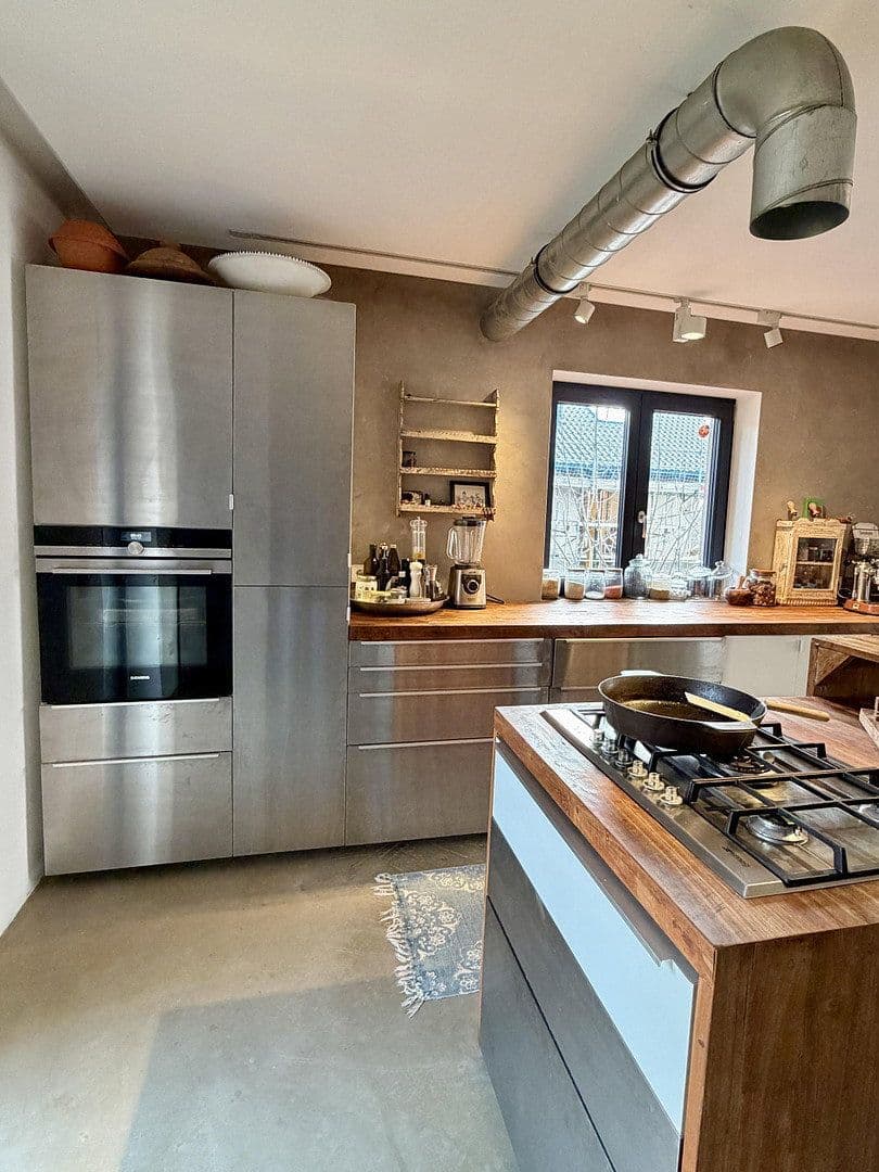 Prodej domu 285 m², pozemek 672 m², windach, Bavorsko Prodej domu 285 m², pozemek 672 m², windach, Bavorsko