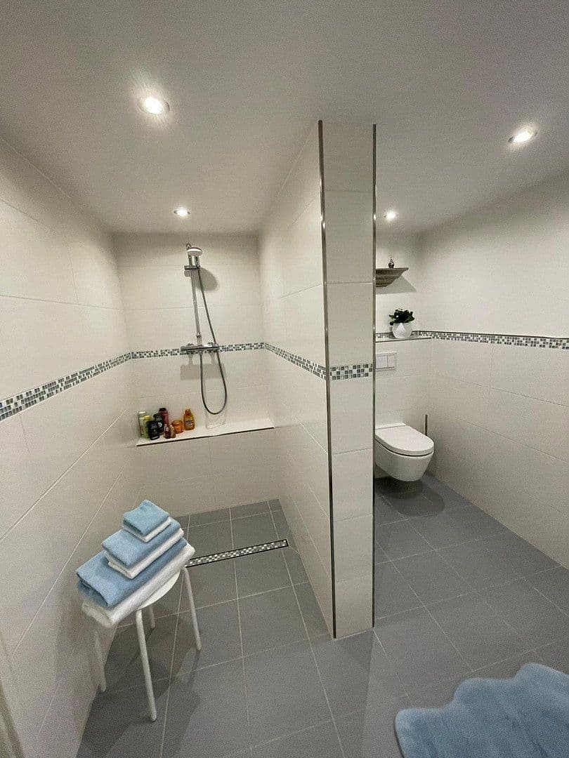 Prodej domu 220 m², pozemek 440 m², Brauereistraße 2, Krummhörn, Dolní Sasko Prodej domu 220 m², pozemek 440 m², Brauereistraße 2, Krummhörn, Dolní Sasko