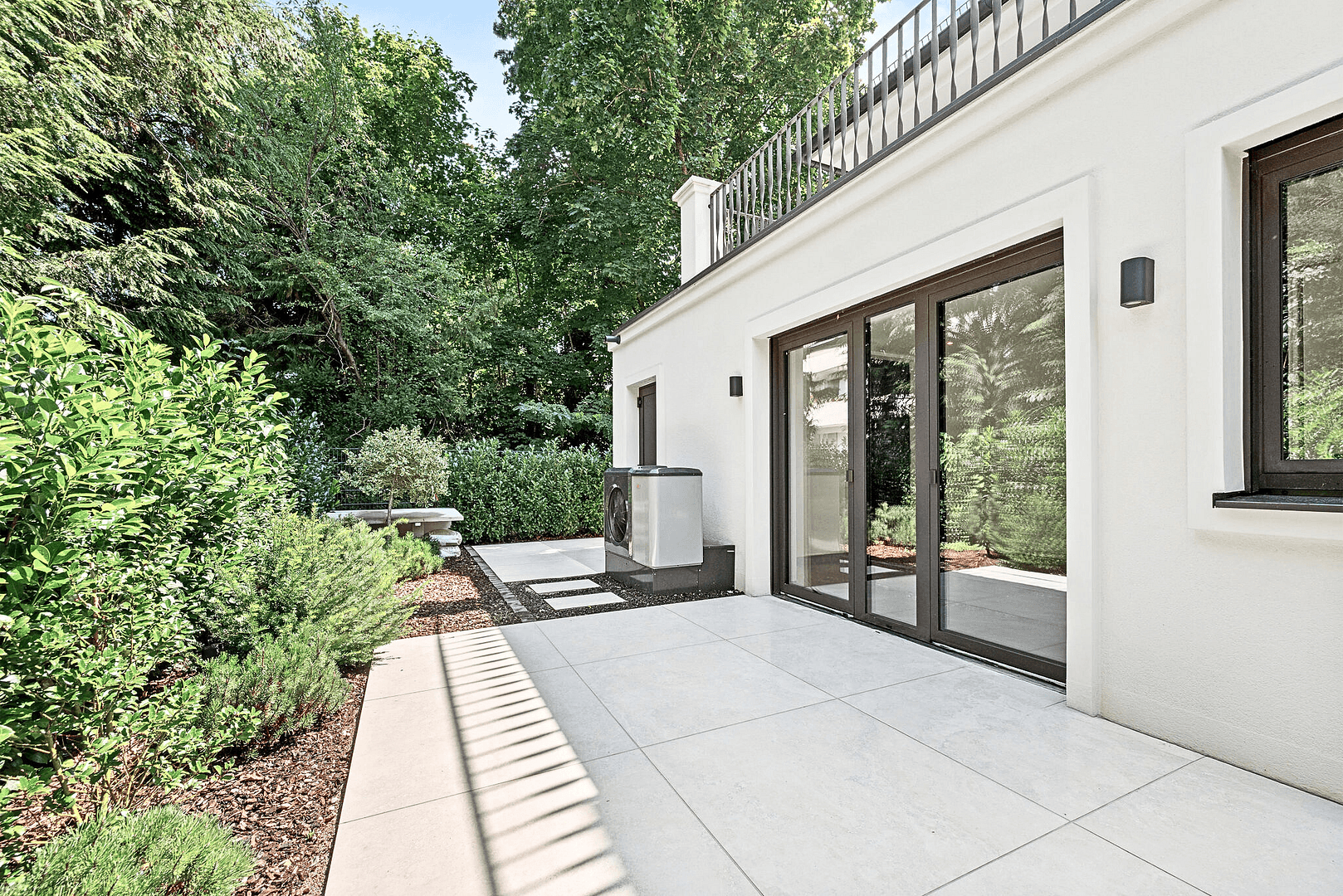 Prodej domu 246 m², pozemek 306 m², Sembdnerstraße 6, Germering, Bavorsko Prodej domu 246 m², pozemek 306 m², Sembdnerstraße 6, Germering, Bavorsko