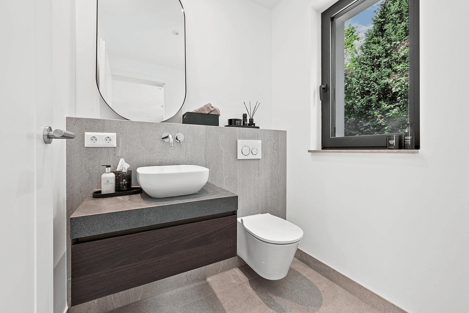 Prodej domu 246 m², pozemek 306 m², Sembdnerstraße 6, Germering, Bavorsko Prodej domu 246 m², pozemek 306 m², Sembdnerstraße 6, Germering, Bavorsko