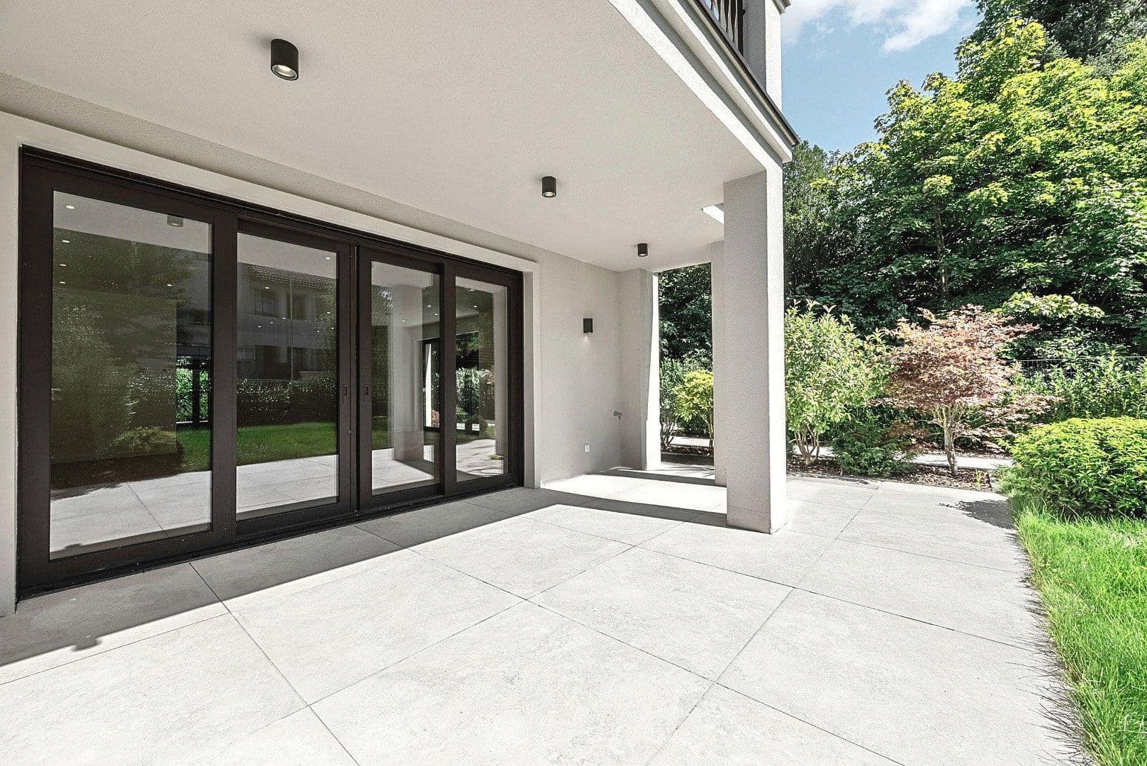 Prodej domu 246 m², pozemek 306 m², Sembdnerstraße 6, Germering, Bavorsko Prodej domu 246 m², pozemek 306 m², Sembdnerstraße 6, Germering, Bavorsko