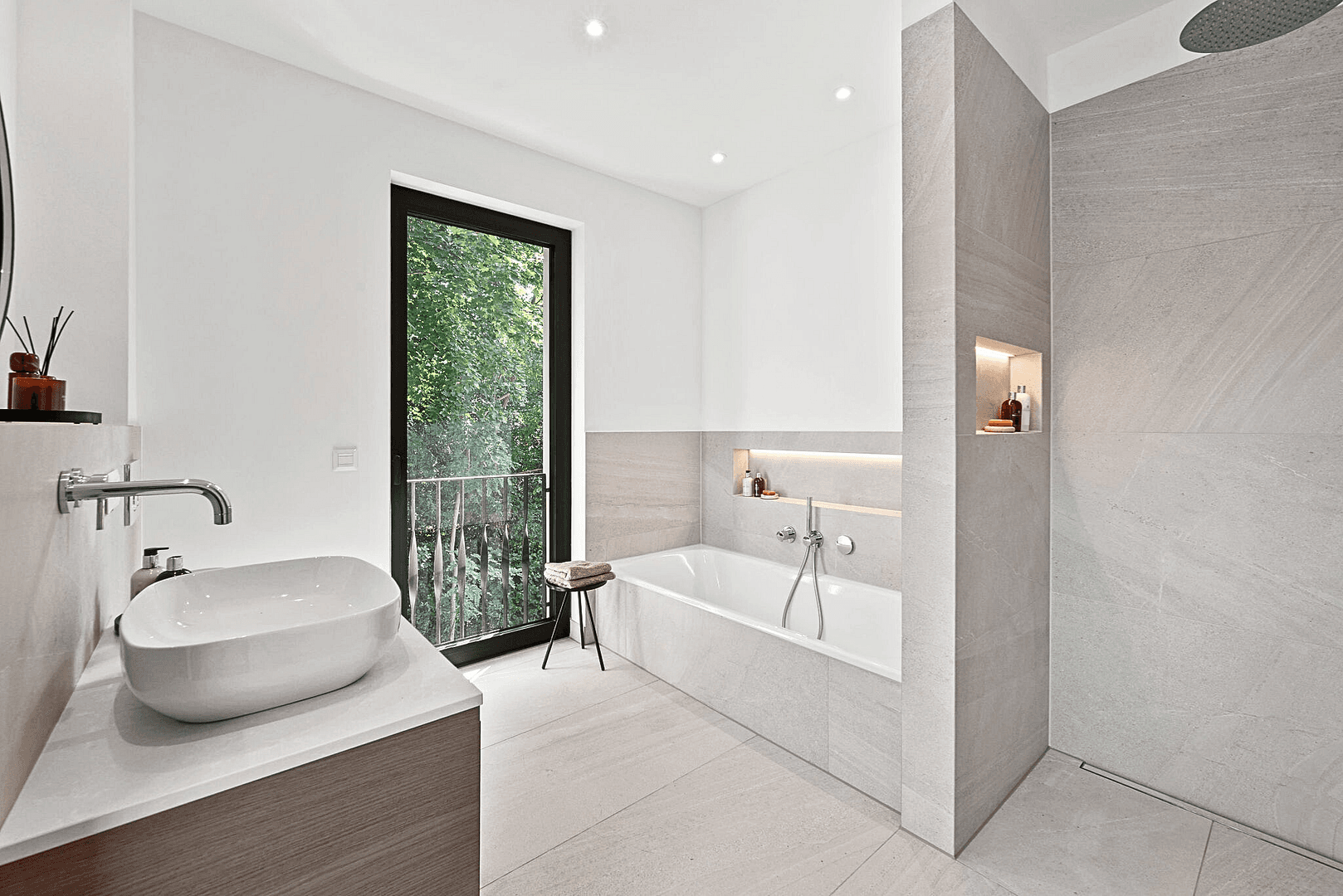 Prodej domu 246 m², pozemek 306 m², Sembdnerstraße 6, Germering, Bavorsko Prodej domu 246 m², pozemek 306 m², Sembdnerstraße 6, Germering, Bavorsko