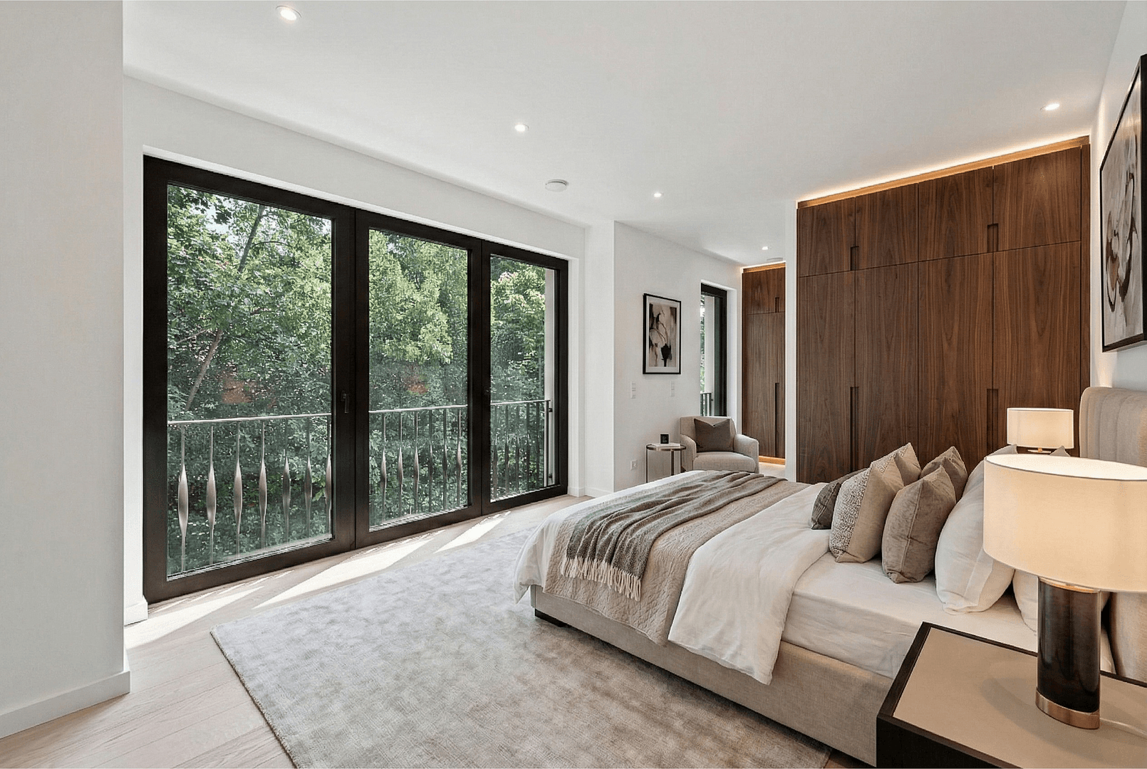 Prodej domu 246 m², pozemek 306 m², Sembdnerstraße 6, Germering, Bavorsko Prodej domu 246 m², pozemek 306 m², Sembdnerstraße 6, Germering, Bavorsko